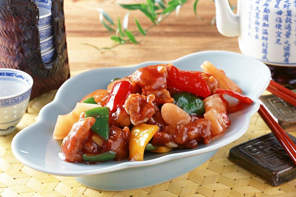 Hotel Port Plaza Тиба Экстерьер фото Sweet and sour pork