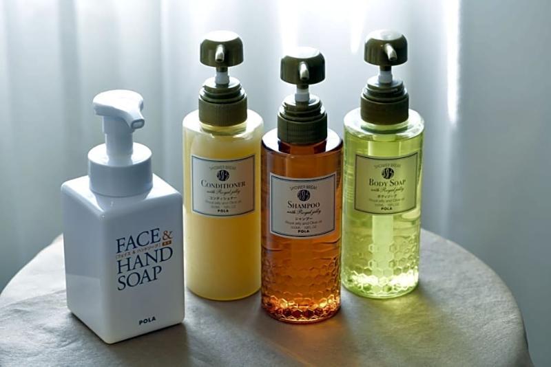 Hotel Port Plaza Тиба Экстерьер фото Body wash, shampoo and soap